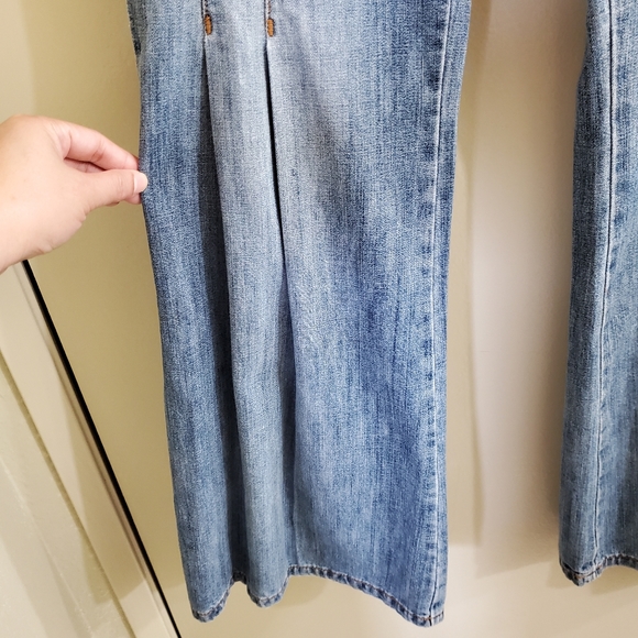 XOXO Bell Bottom / Flare Studded Jeans Size 9/10 - Picture 6 of 12